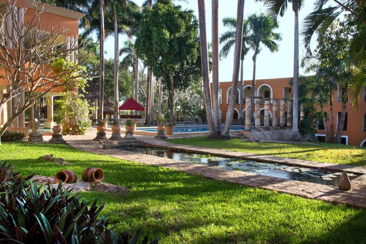Hacienda Uxmal Plantation & Museum Hotel Bagian luar foto